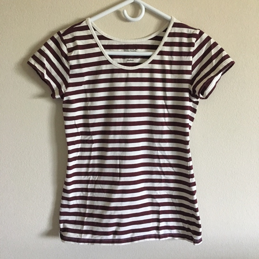 DownEast Favorite Scoop Tee Fitted Medium